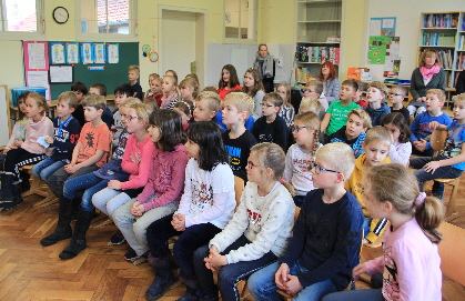 IMG_0166_Aufmerksame Zuhrer1