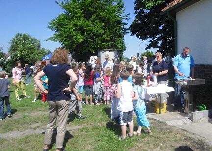 CIMG0087_Grillmeister in Aktion