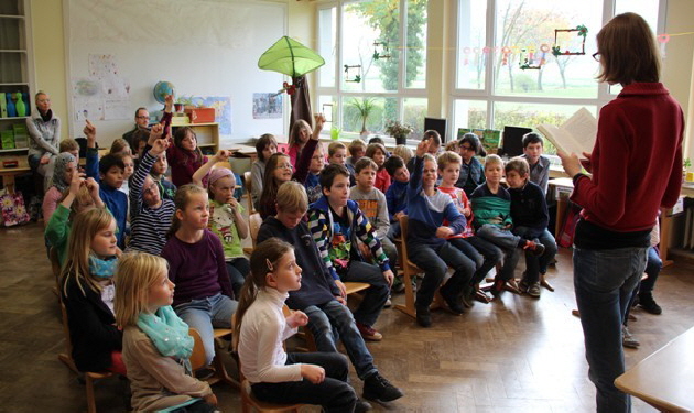 IMG_1117_gespanntes Zuhren2