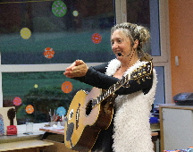 IMG_7745_Autorin Bettina Gschl