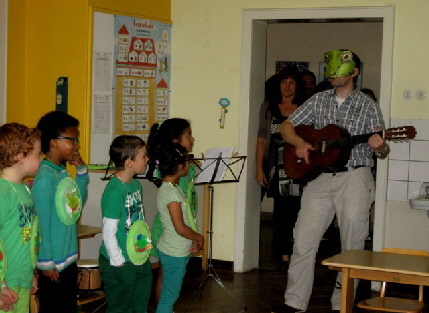 IMG_6001_Der Frosch spielt auf